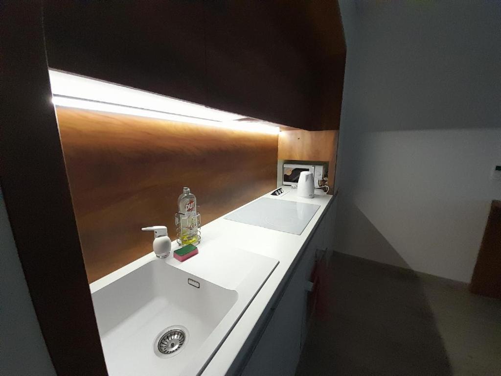Appartamento Entrez Radnica Košice Esterno foto