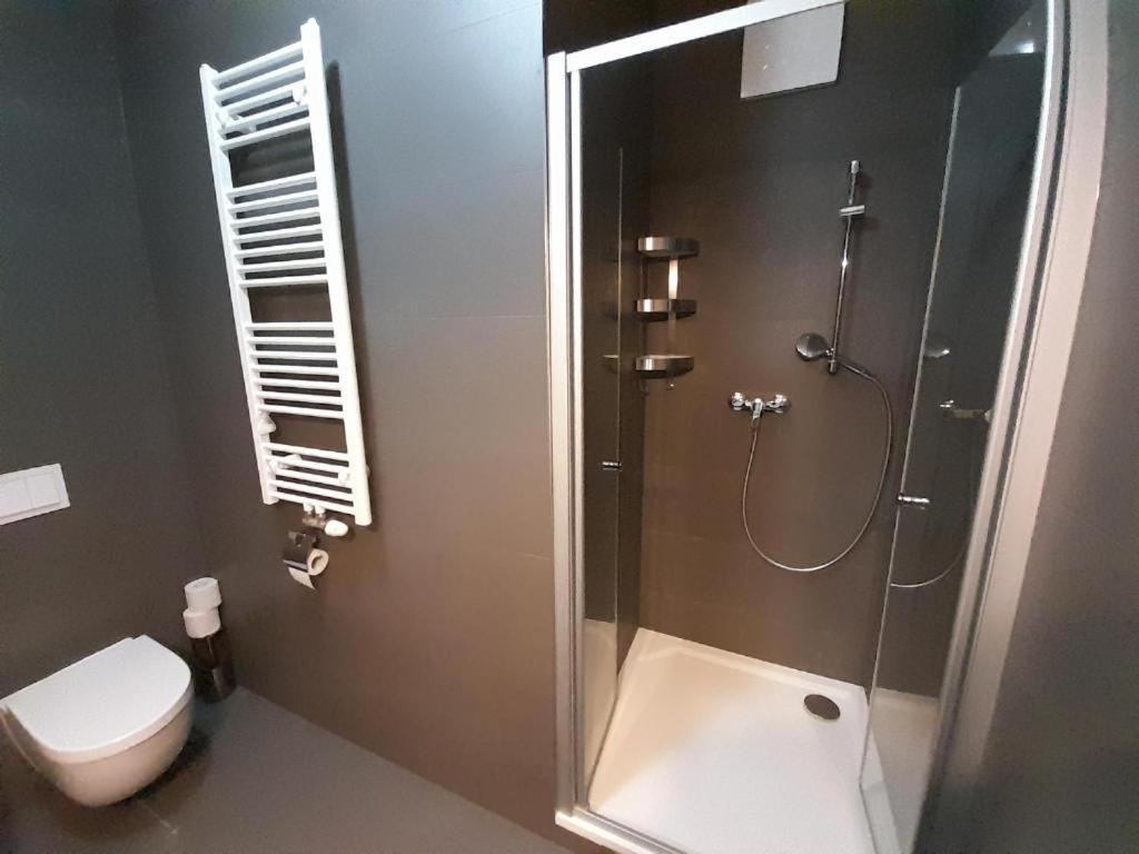 Appartamento Entrez Radnica Košice Esterno foto