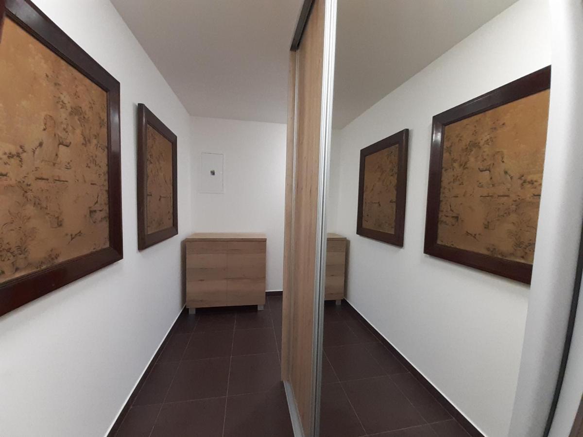 Appartamento Entrez Radnica Košice Esterno foto