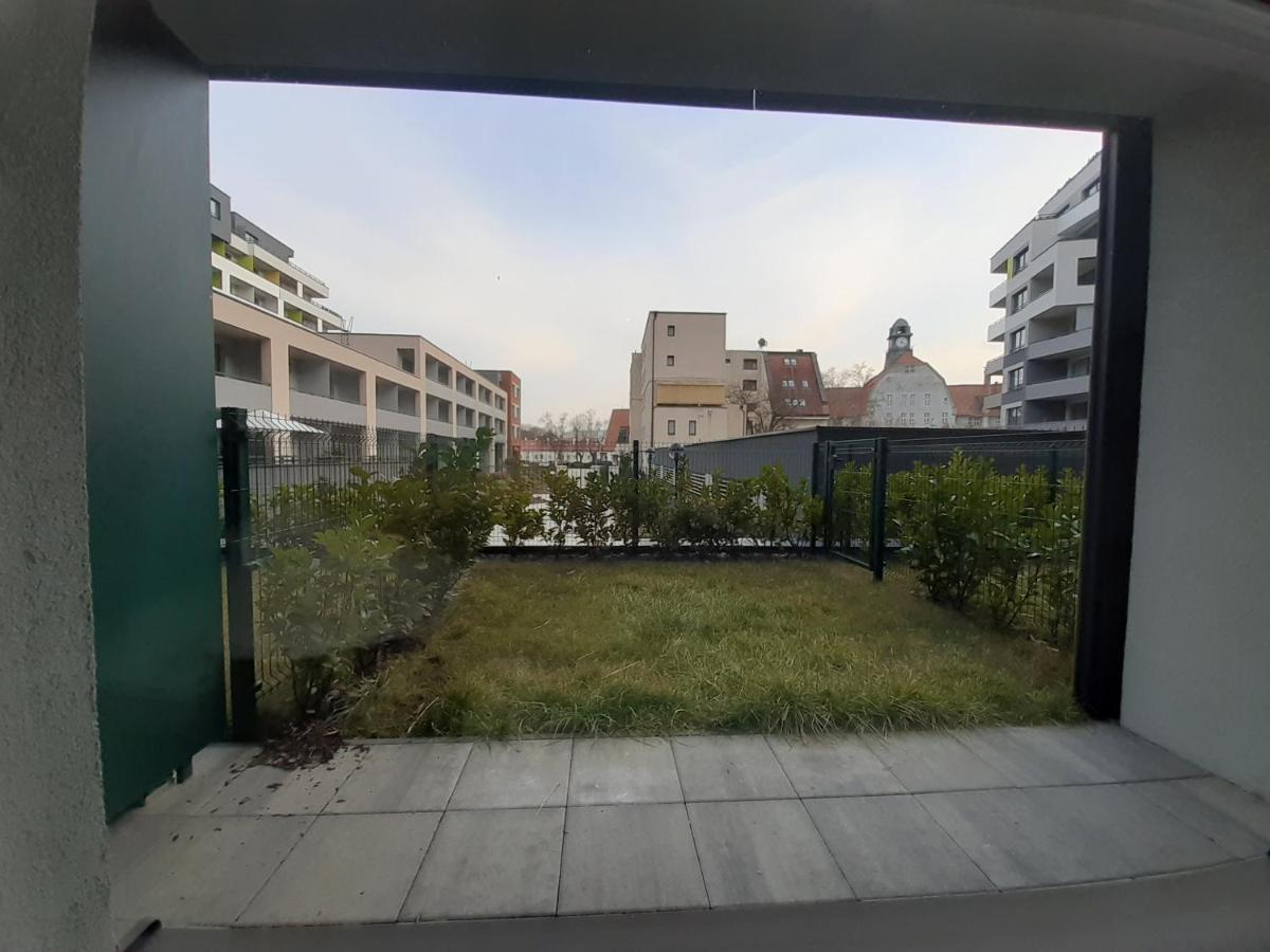 Appartamento Entrez Radnica Košice Esterno foto