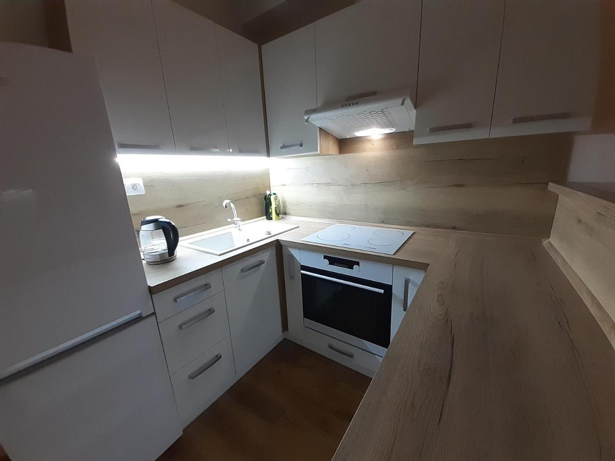 Appartamento Entrez Radnica Košice Esterno foto