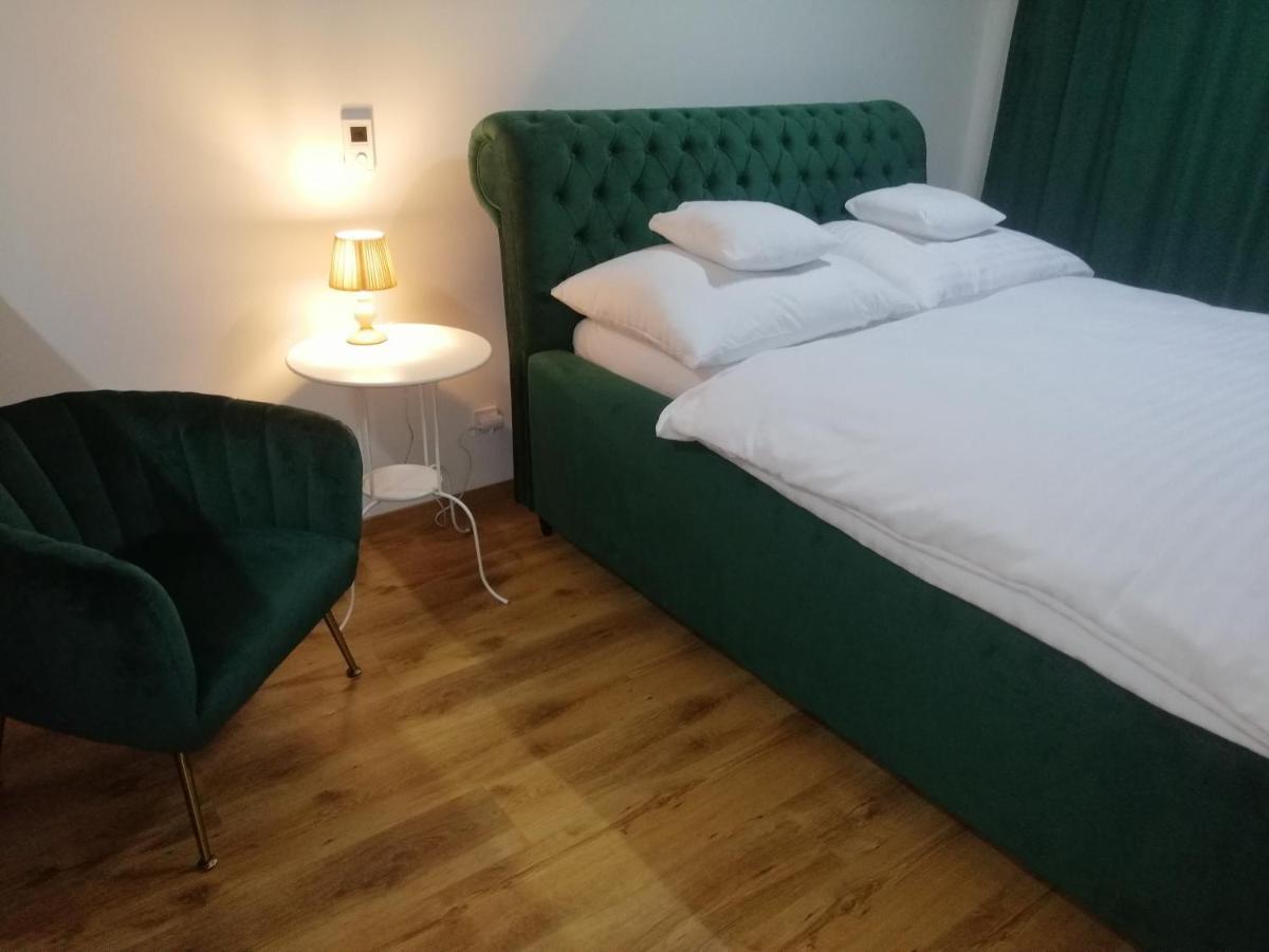 Appartamento Entrez Radnica Košice Esterno foto